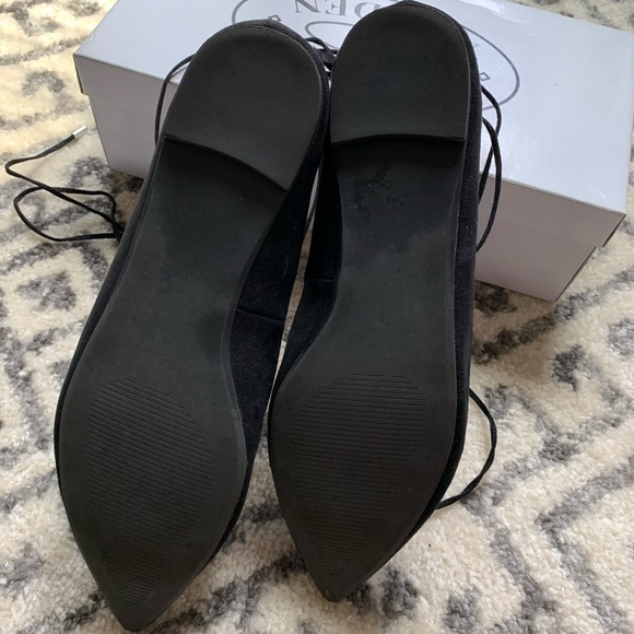 Steve Madden lecrew lace up flats - Picture 2 of 4